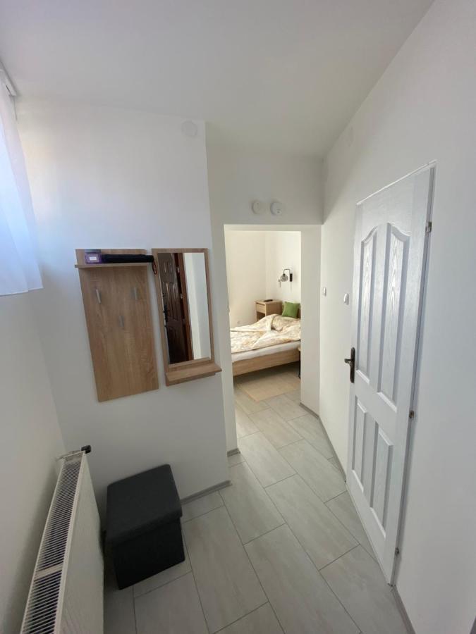 Rad-Var Apartmanhaz Eger Exteriér fotografie